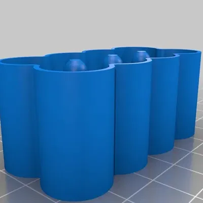 Giá đỡ bút Posca in 3D tiện lợi