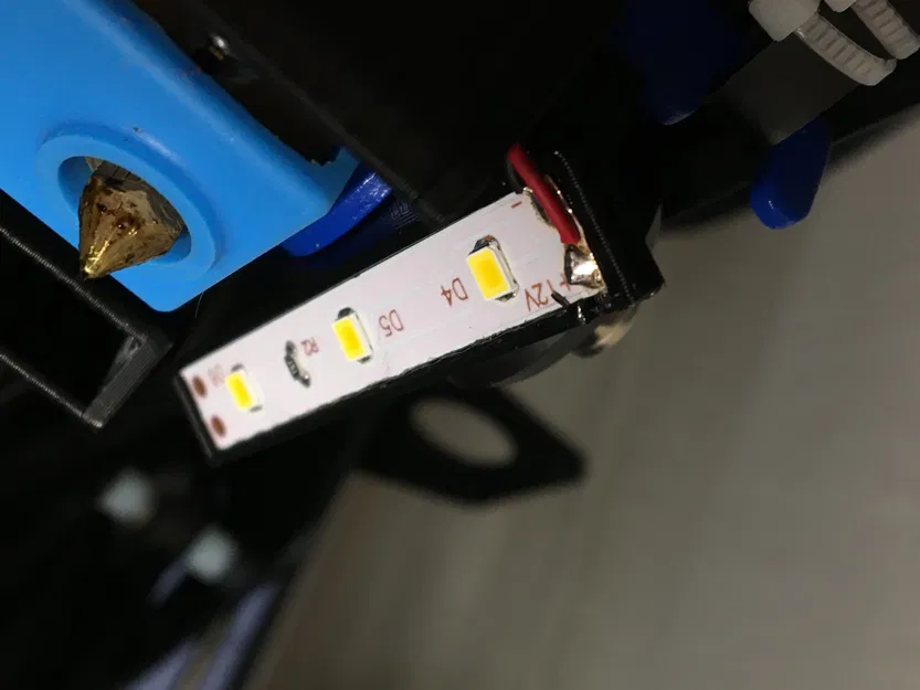 Giá đỡ đèn LED cho máy in Tronxy X1 - Image 1