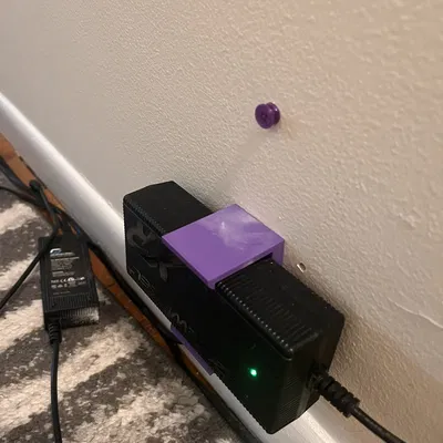 Giá đỡ sạc Onewheel XR gắn tường ngang