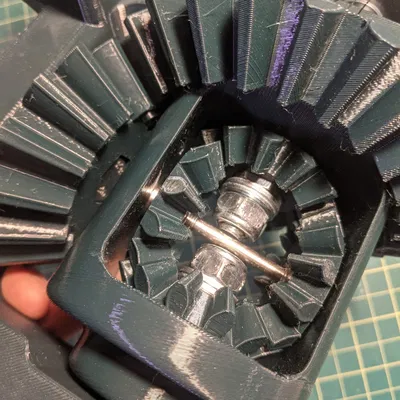 Khác biệt cơ khí với bộ phận truyền động M10