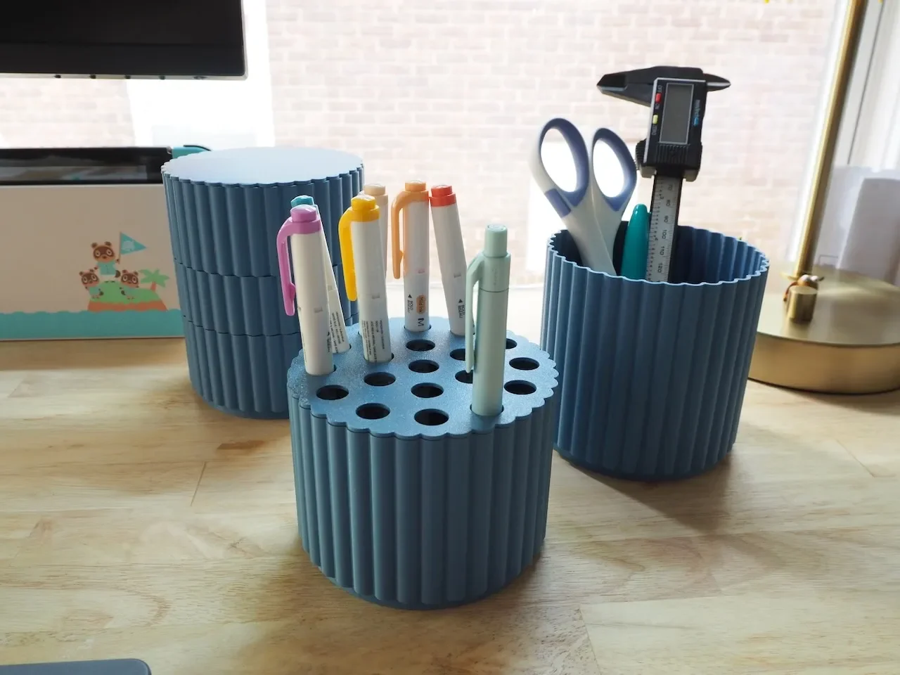 Hệ thống tổ chức bàn làm việc xếp chồng mô-đun 1