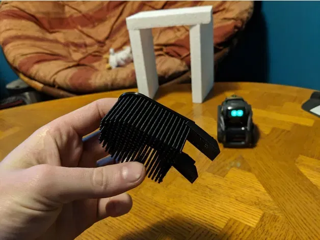 Bàn chải cho mèo gắn vào robot Vector - Image 1