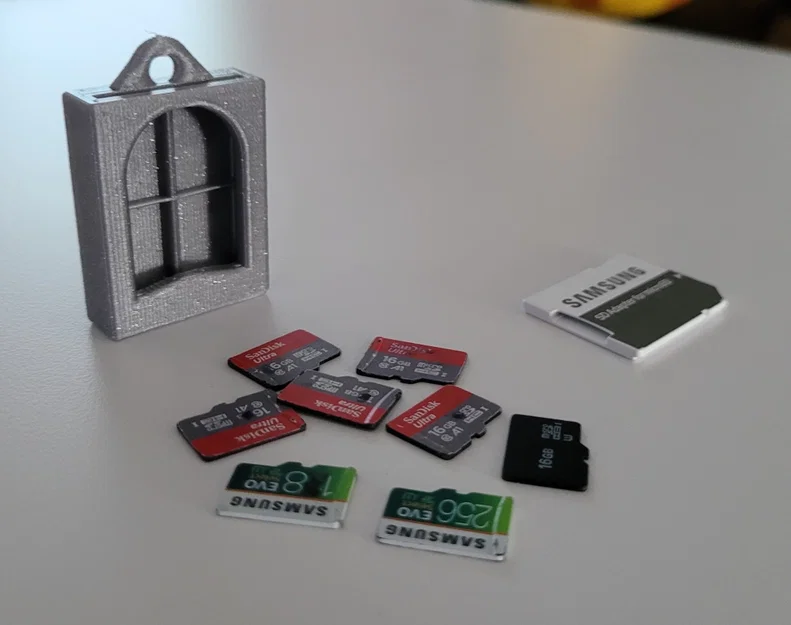 Chìa khóa đựng thẻ nhớ micro SD và bộ chuyển đổi - Image 4