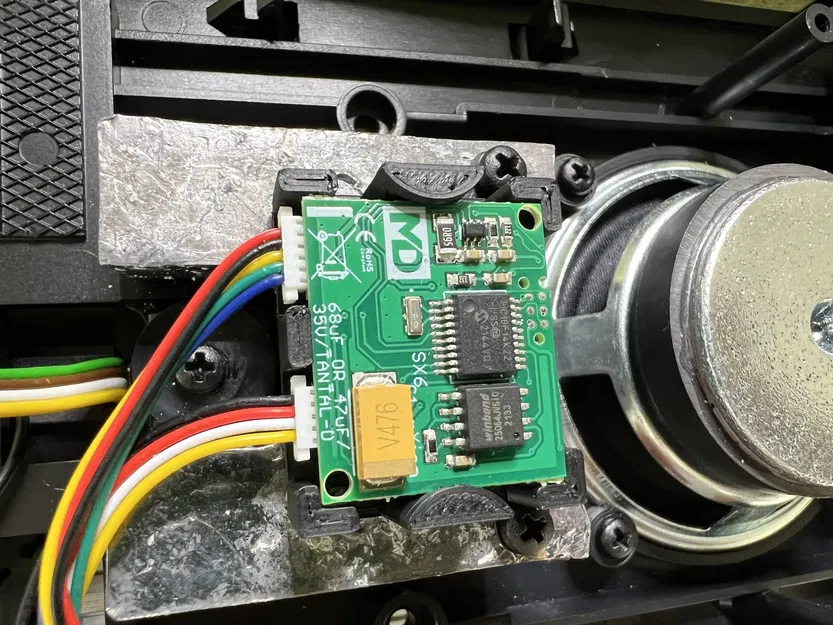 Giá đỡ cho bộ giải mã âm thanh mXion SX6 DCC - Image 1