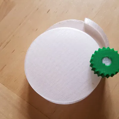 Máy bắt côn trùng và nhện tiện lợi trong nhà