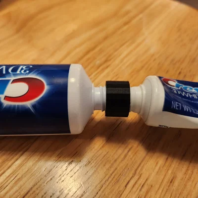 Khớp nối ống kem đánh răng cho kem Crest