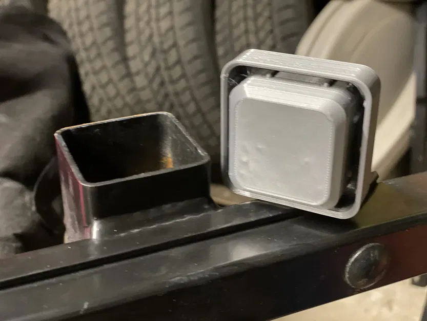 Nắp cuối vuông thay thế cho giá đỡ xe đạp Thule - Image 1