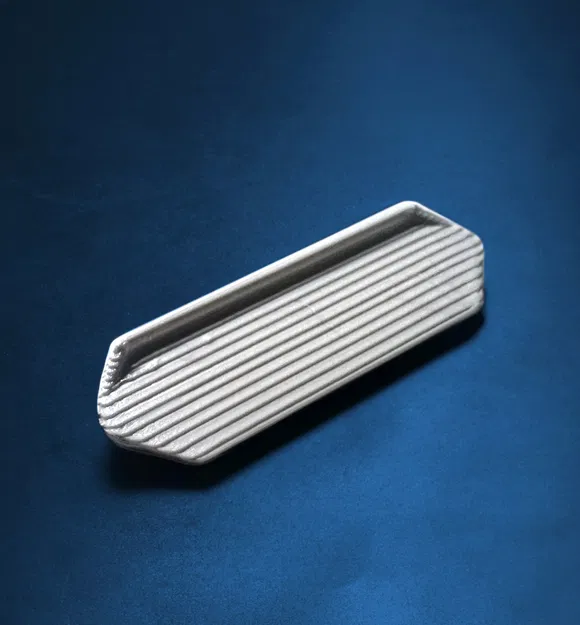 Ngăn kéo phân chia với nhãn kích thước vòi phun - Image 1