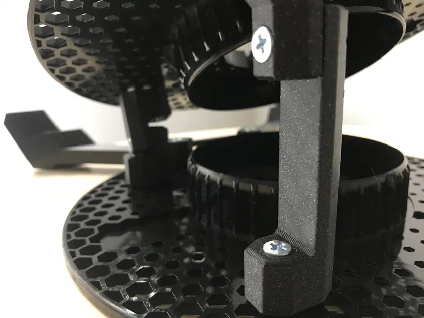 Giá đỡ laptop Prusament Upcycling cho môi trường làm việc thoải ... - Image 3