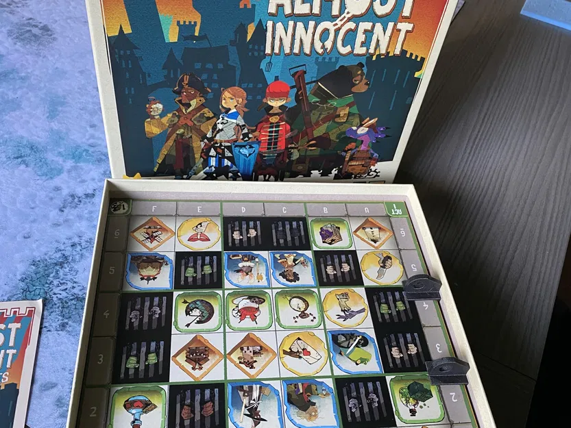 Giá đỡ thẻ bài cho trò chơi Almost Innocent - Image 3