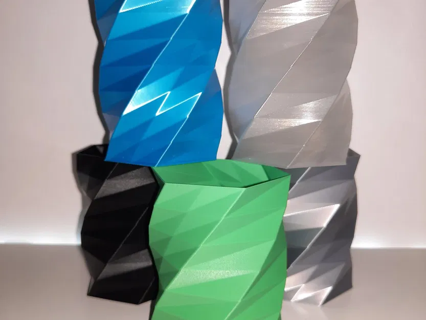 Bình hoa 6 cạnh xoắn độc đáo cho in 3D - Image 2