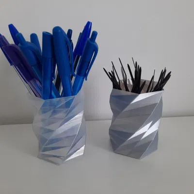 Bình hoa 6 cạnh xoắn độc đáo cho in 3D