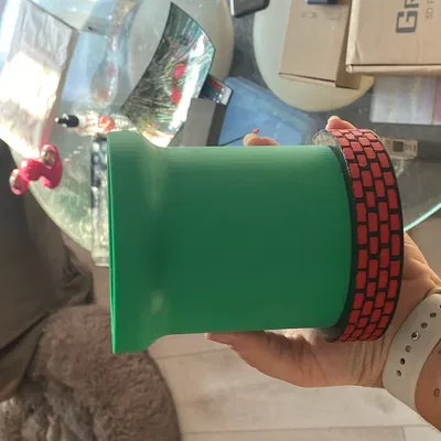 Chậu đựng bút hình ống nước Super Mario