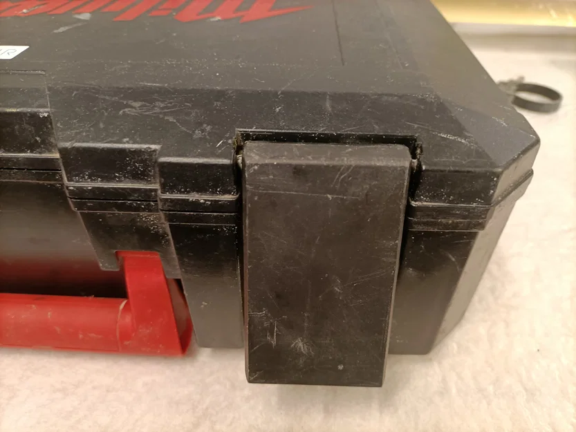 Khóa cài cho hộp Milwaukee cũ - Image 7