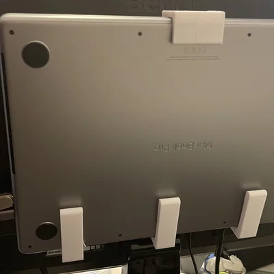 Giá đỡ Vesa cho MacBook Pro 14" ẩn sau màn hình