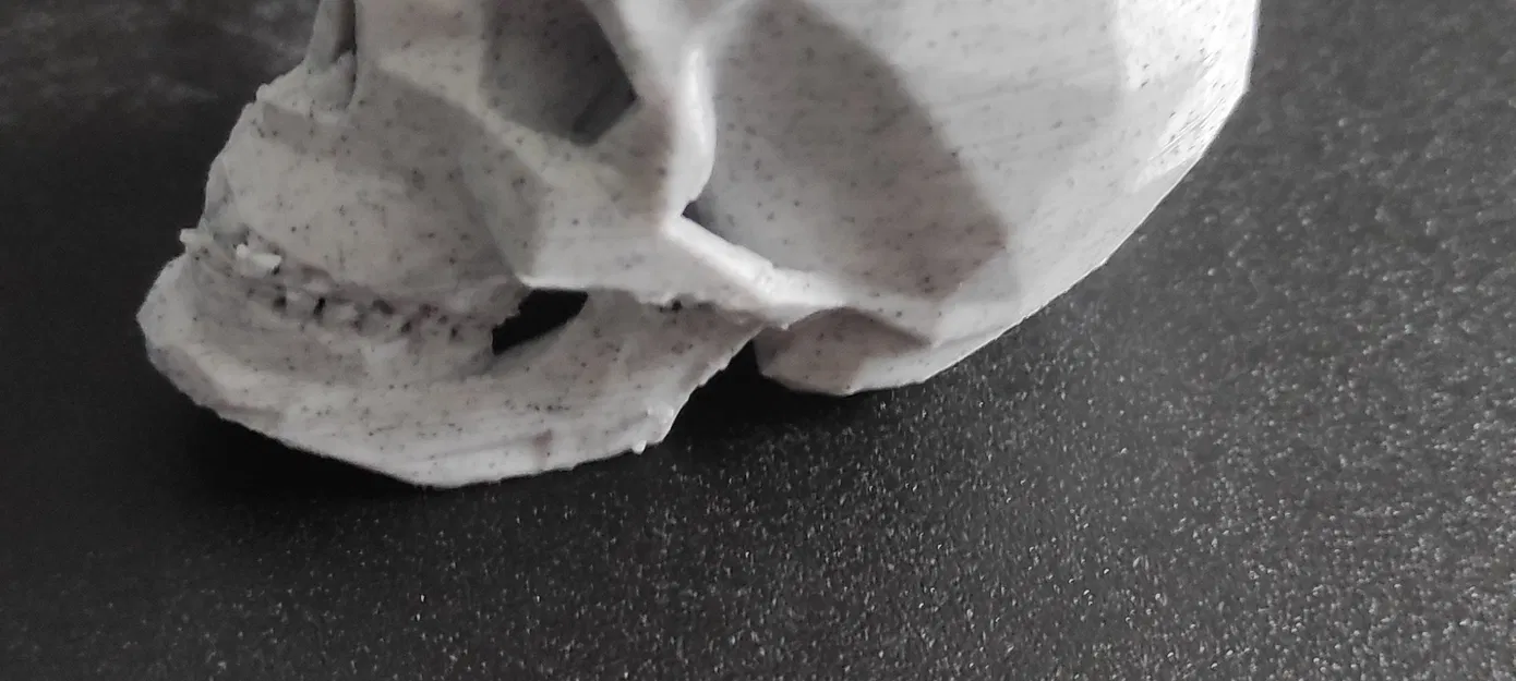 Móc khóa đầu lâu phong cách Low Poly - Image 1