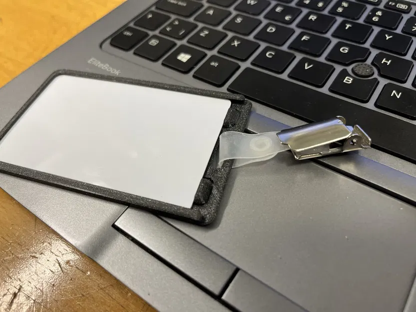 Giá đỡ thẻ ID kích thước CR80 86mm x 54mm - Image 2