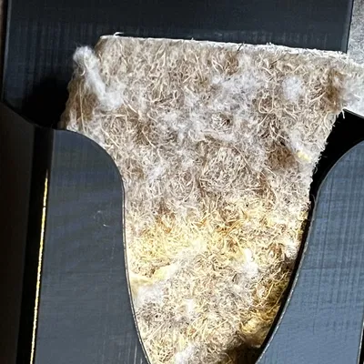 Giá đỡ bọt biển dưới bồn rửa