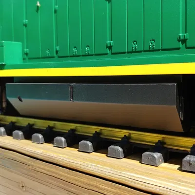 Bình nhiên liệu thay thế cho đầu máy Aristo-Craft GE U25B