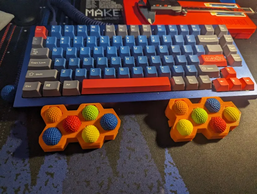 Giá đỡ cổ tay hình lục giác Nerf Balls - Image 1