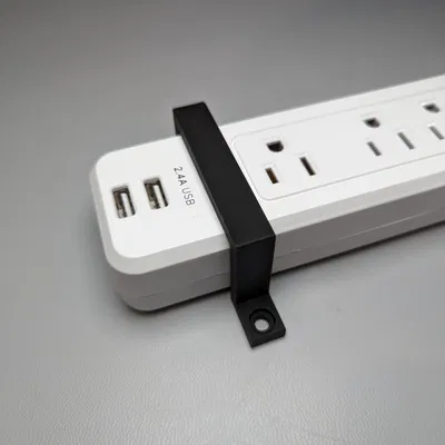 Giá đỡ gắn bảo vệ quá tải CyberPower P704U dưới bàn