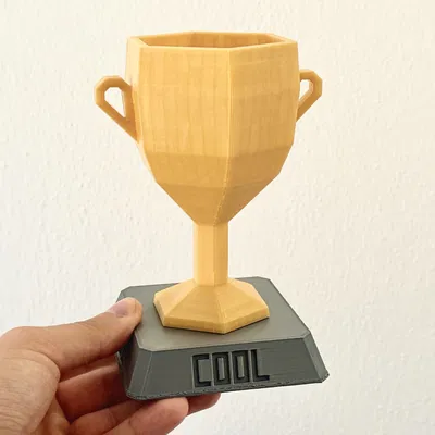 Cúp LowPoly độc đáo và phong cách