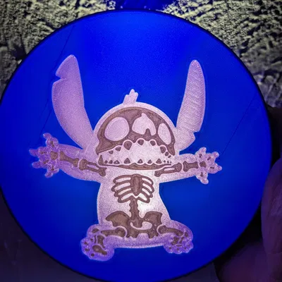 Hộp đèn khung xương hoạt hình Stitch