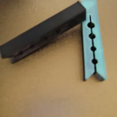 Kẹp quần áo chắc chắn giữ chặt đồ giặt trên dây phơi