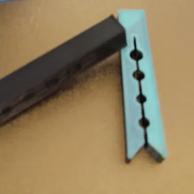 Kẹp quần áo chắc chắn giữ chặt đồ giặt trên dây phơi