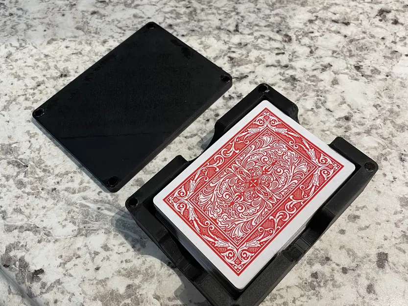 Hộp đựng bài chơi từ tính cho bộ bài UNO - Image 1