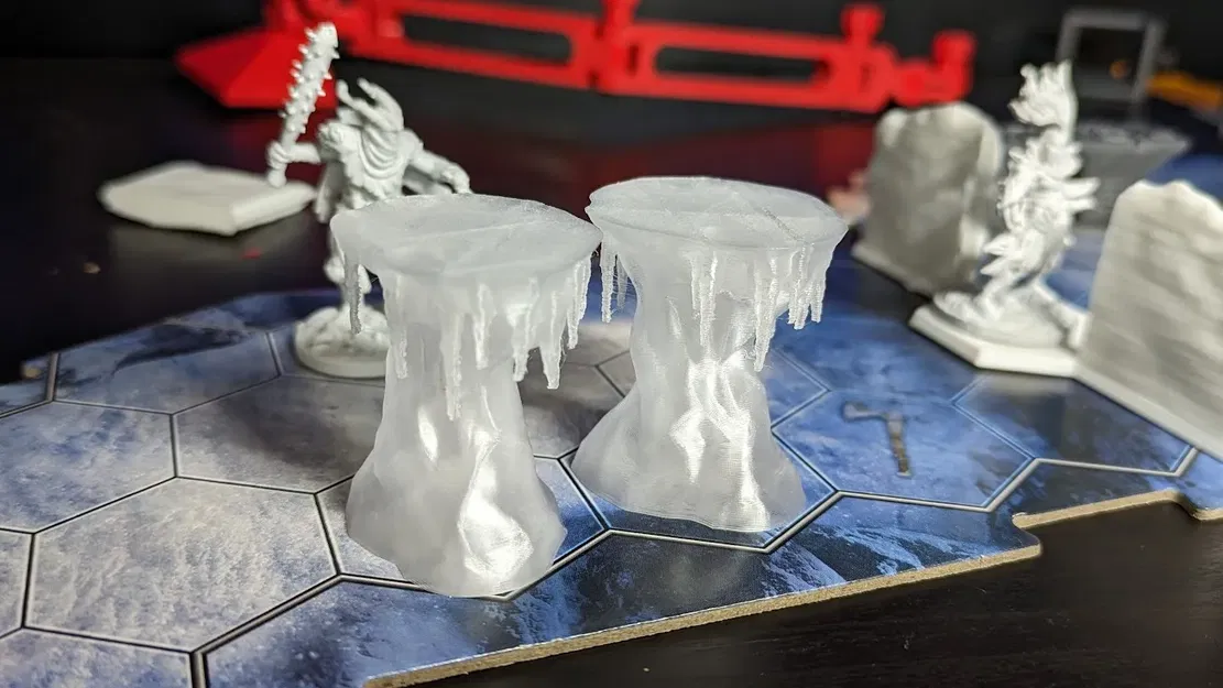 Cột băng Frosthaven với đỉnh phẳng cho quái vật bay - Image 2