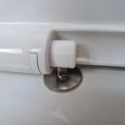 Nắp vít cho bệ toilet