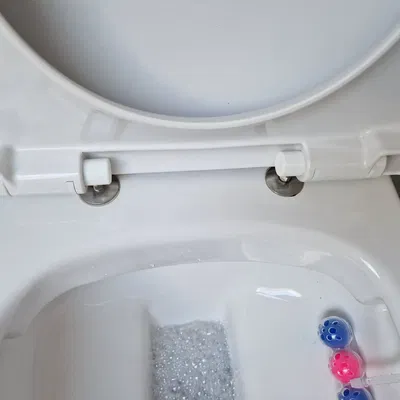 Nắp vít cho bệ toilet