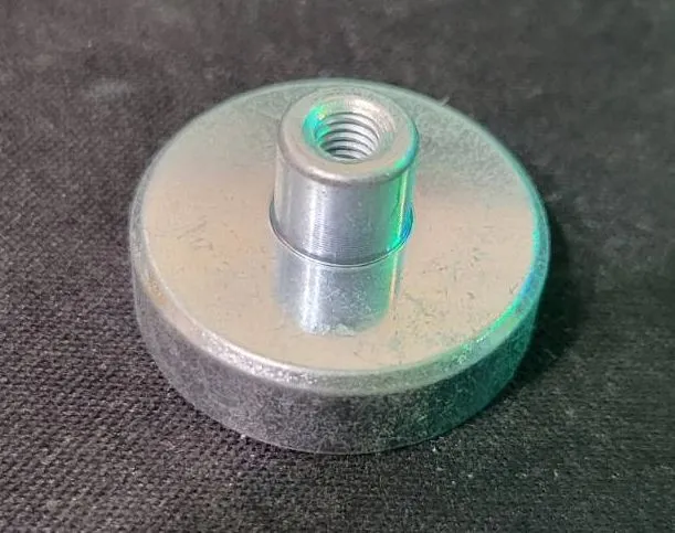 Giá đỡ súng lục từ tính dành cho két an toàn - Image 2