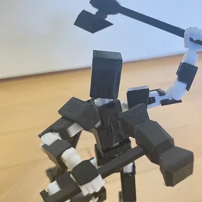 Vũ khí cận chiến Lucky 13 cho nhân vật chiến đấu