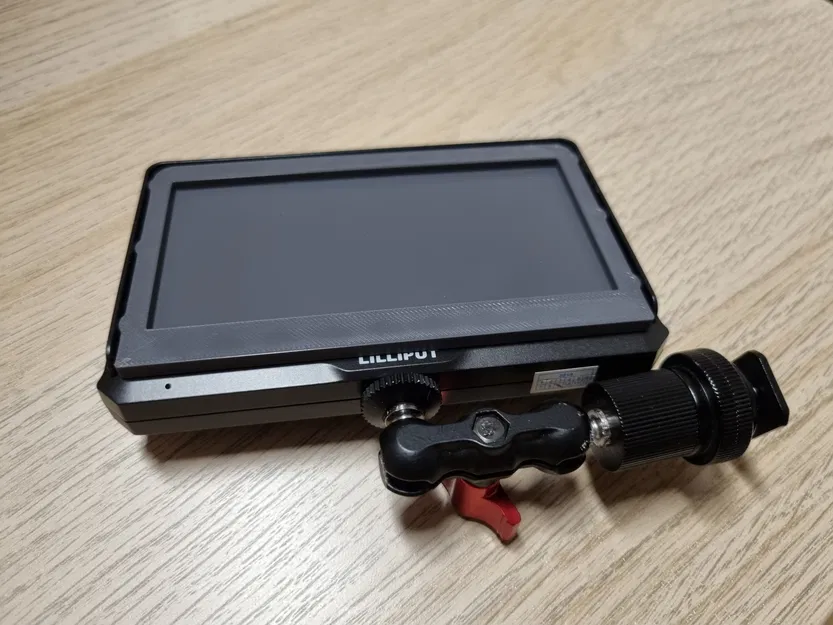 Vỏ bảo vệ cho màn hình 5 inch Liliput 4K - Image 1