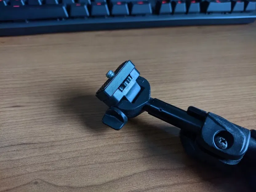 Thay thế giá đỡ camera iPole Stealth - Image 1