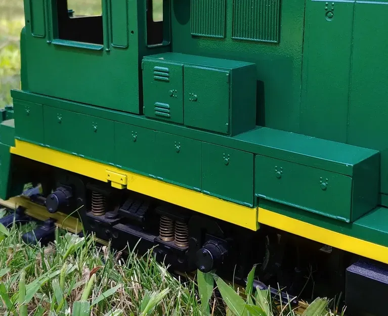 Tủ pin thay thế cho mô hình GE U33B kitbash - Image 1