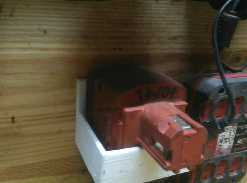 Giá đỡ accu Hilti SFB126 12V cổ điển - Image 1