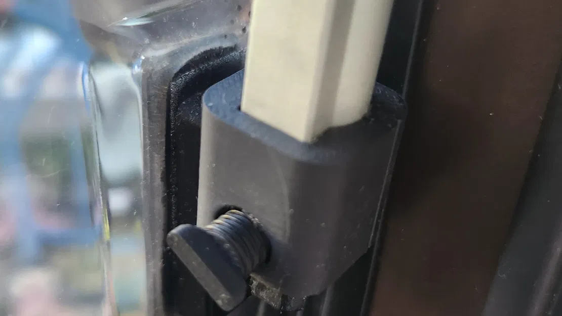 Bộ mở cửa sổ cho xe caravan và nhà di động - Image 1