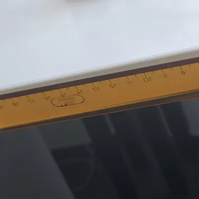 Giá đỡ thước kẻ đa năng cho văn phòng