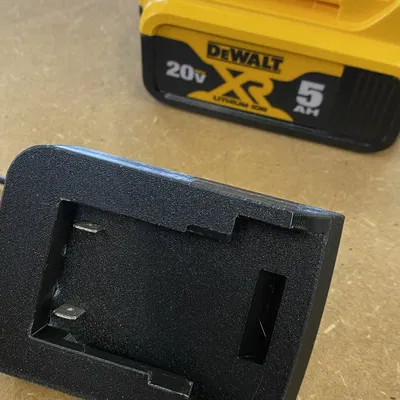 Giắc cắm cho pin Dewalt 20V trong dự án năng lượng pin