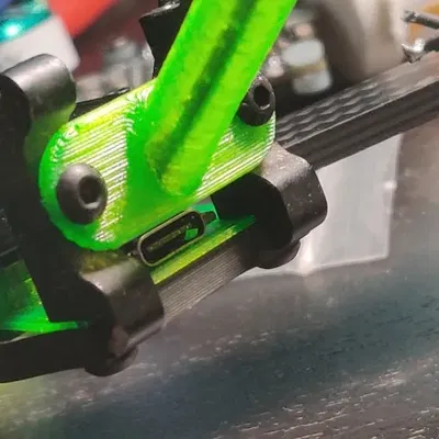 Giá đỡ đuôi Foxeer Lollypop 4+ cho Armattan Chameleon