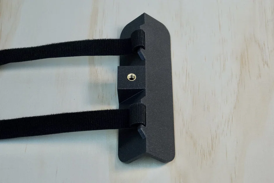 Giá đỡ camera và điện thoại với dây Velcro linh hoạt - Image 1