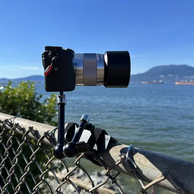 Giá đỡ camera và điện thoại với dây Velcro linh hoạt