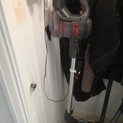 Giá treo tường cho máy hút bụi Beldray Agility 22.2V