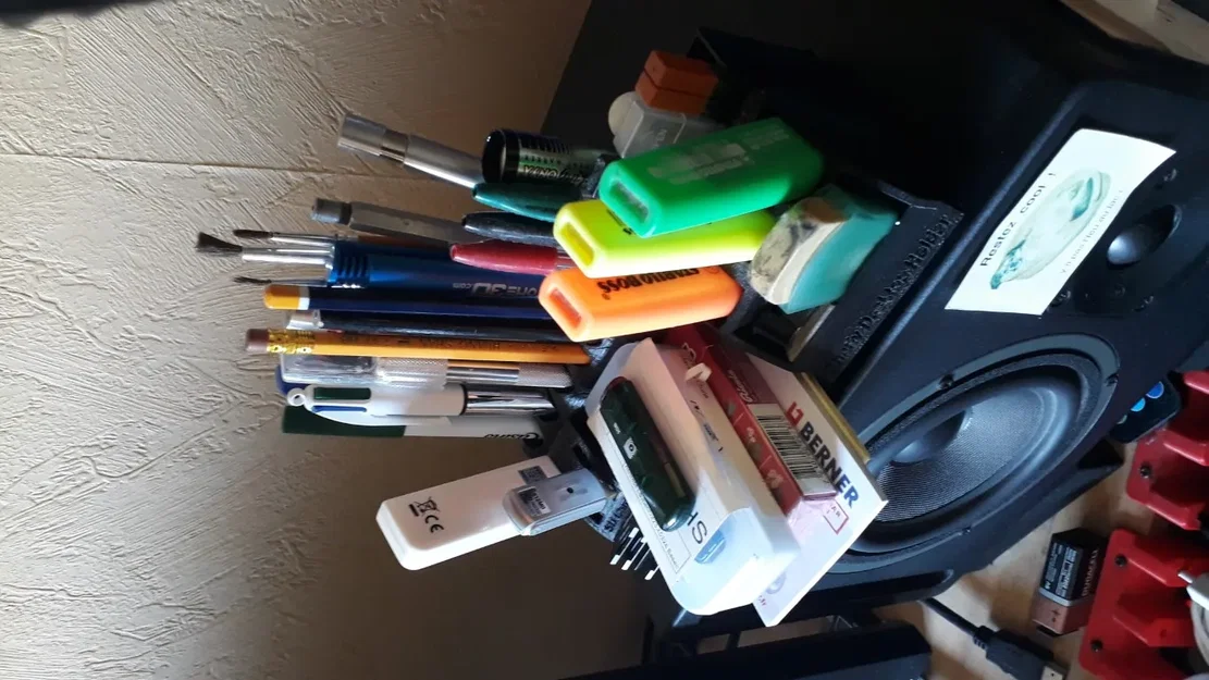 Giá đỡ văn phòng phẩm đa năng cho bàn làm việc - Image 1