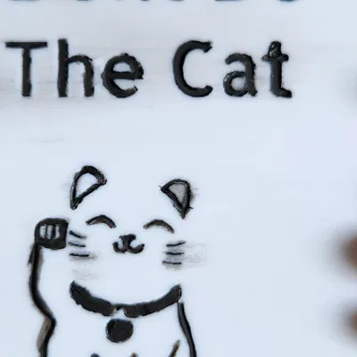 Giá đỡ xúc phân cho mèo với hình in maneki neko