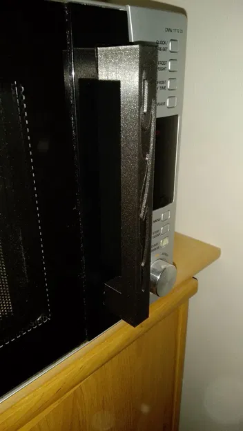 Thay thế tay cầm bị gãy cho cửa lò vi sóng - Image 2