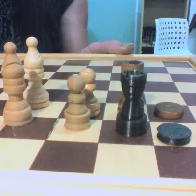 Các quân cờ cờ vua ngẫu nhiên nhưng không đẹp mắt